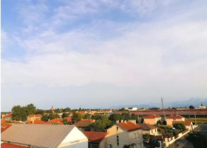 L'arsenal * Vue Pyrenees * Confort タルブ